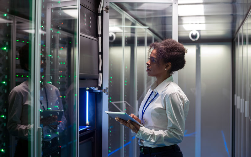 Picture to display On-Premises, which refers to the IT infrastructure, hardware, and software applications that an organization hosts and manages within its own physical location.